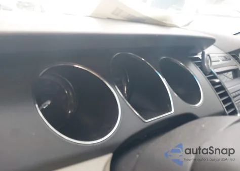 2011 Ford Taurus Se z USA, uszkodzony, nr VIN 1FAHP2DW5BG149495